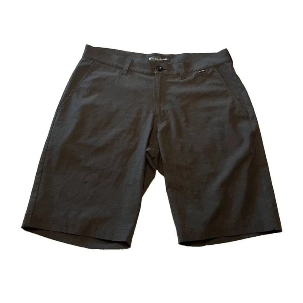 TravisMathew Men's Performance Golf Shorts Gray Flat Front Stretch Size 33